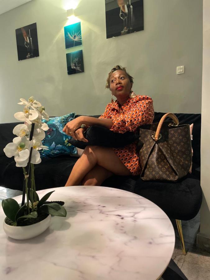 At Home Lisda Yaounde Exterior photo